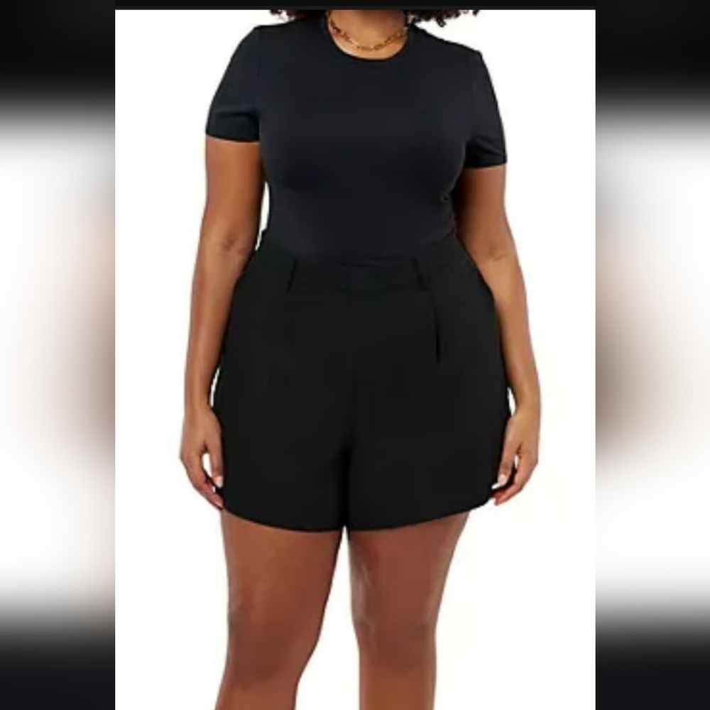 2 For $20 Classic‎ Black Women's Trouser Shorts Waist Is 25